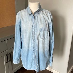 Gap Denim button up shirt